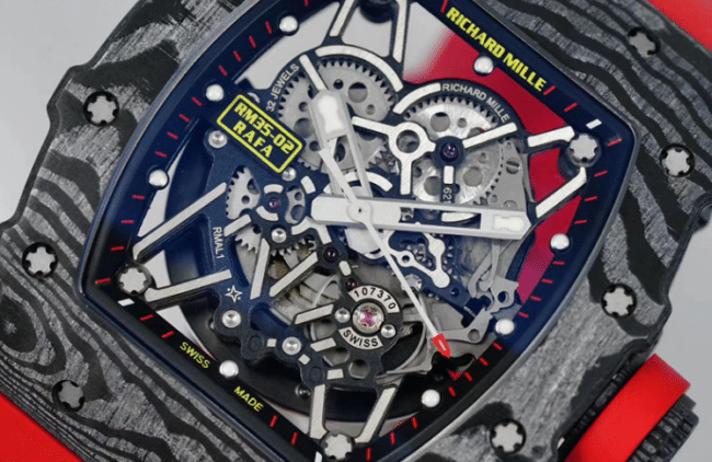 Richard Mille ZF-Laufgehäuse: Saphirglas-Technik mit Präzisionskrone aus Kohlefaser