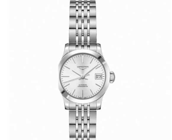 ¿Vale la pena comprar el reloj de mujer Longines Pioneer Series? Diseño de caja angular y manecillas de acero azul revisados