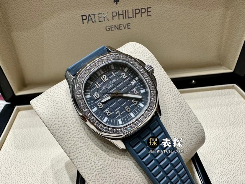 MMA Patek Philippe Aquanaut 5067A-025 Ladies Grenadier Quartz Top 1:1 Super Clone Watch Blue Dial Diamonds Natural Compound Rubber