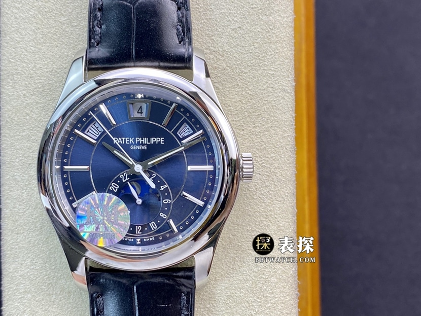KM Factory Patek Philippe 5205G-013 Complications Chronograph: Two-Color Penetration Dial, Moon Phase 1:1 Super Clone Watch