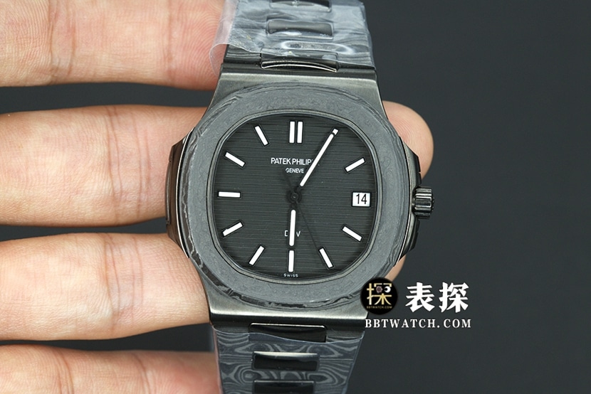 Patek Philippe DiW Patek Philippe Nautilus-Style Carbon Fiber Sports Elegant Super A Imitation Watch, Black Dial, White Hands, Steel Strap