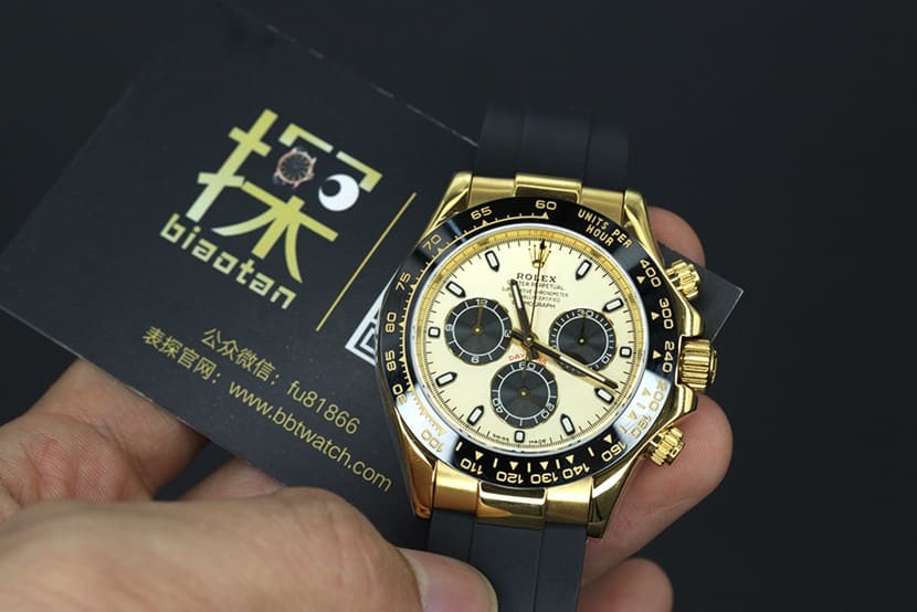 N Factory Rolex Cosmograph Daytona Réplica 1:1 Oro amarillo de 18k Esfera Panda champán Correa de caucho M116518ln-0048