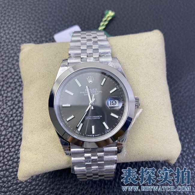 VS Factory Rolex Datejust Men's Logo 1:1 Super A Replica with 72-Hour Power Reserve Caliber 3235, Dark Grey Dial Steel Strap m126300-0008
