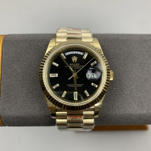 GM Factory Rolex Rolex Herren Day-Date 2836 Uhrwerk gewichtete Version Super Clone-Qualitätsuhr Black Ice Candy m228238-0059