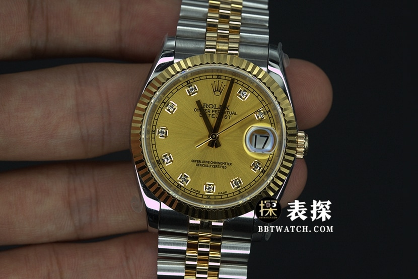 Rolex Logotype 36mm Top Replica Watch with 18K Gold-Plated Steel Strap, Swiss ETA-2824 Movement – Model m126233-0017