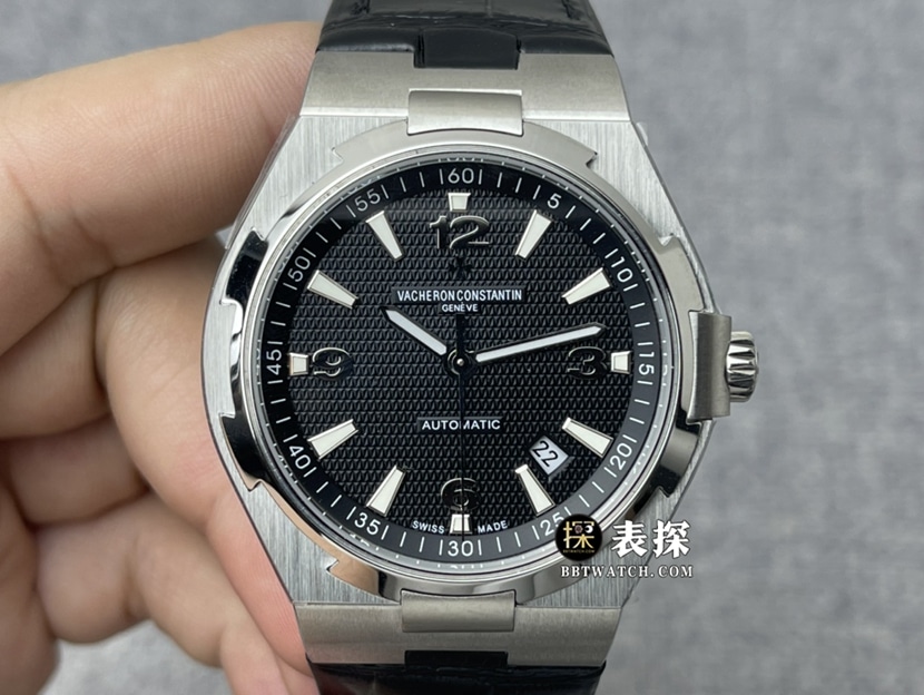 8F Factory Vacheron Constantin Vertical Cross Series Replica Watch with Diamond Knife Cut Logo and Luminescent Powder - B01A-9094 Model 47040