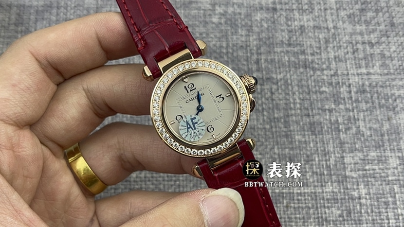 Cartier Pasha WJPA0018 AF Factory Ladies Super Clone Diamond White Pearlescent Dial Quartz Watch