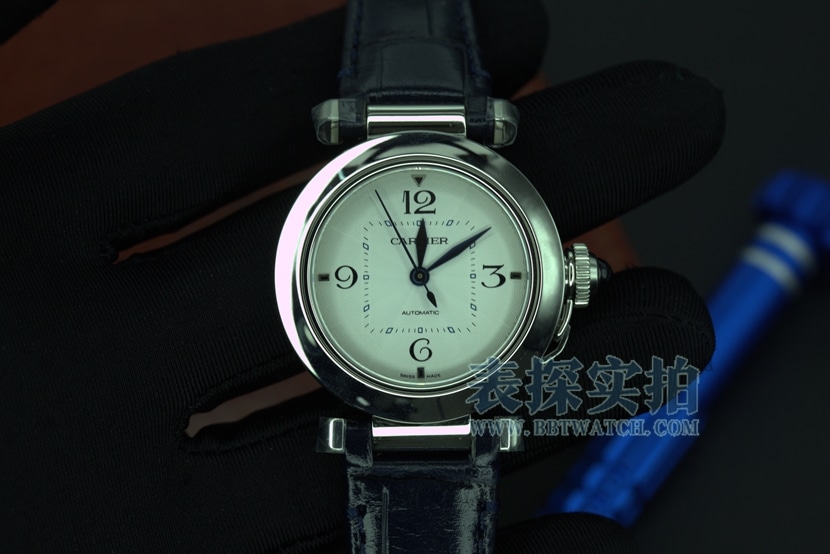 Cartier BV Factory Réplique de montre Pasha Top pour femme WSPA0012 Cadran argenté-blanc Ceinture à interrupteur rapide