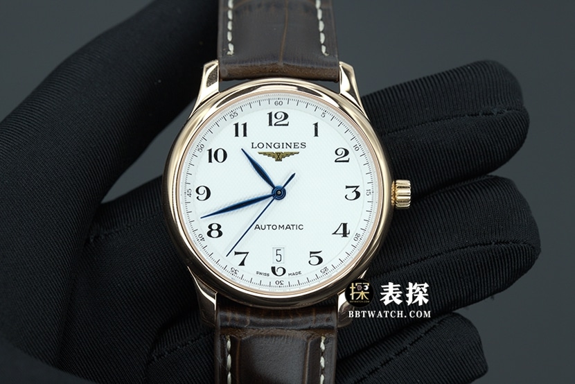KL Factory Longines Masterpiece Herren-Einzelreplikuhr mit weißem Zifferblatt, blauen Zeigern und Armband, 316L-Feinstahl, Modell L2.628.8.78.3