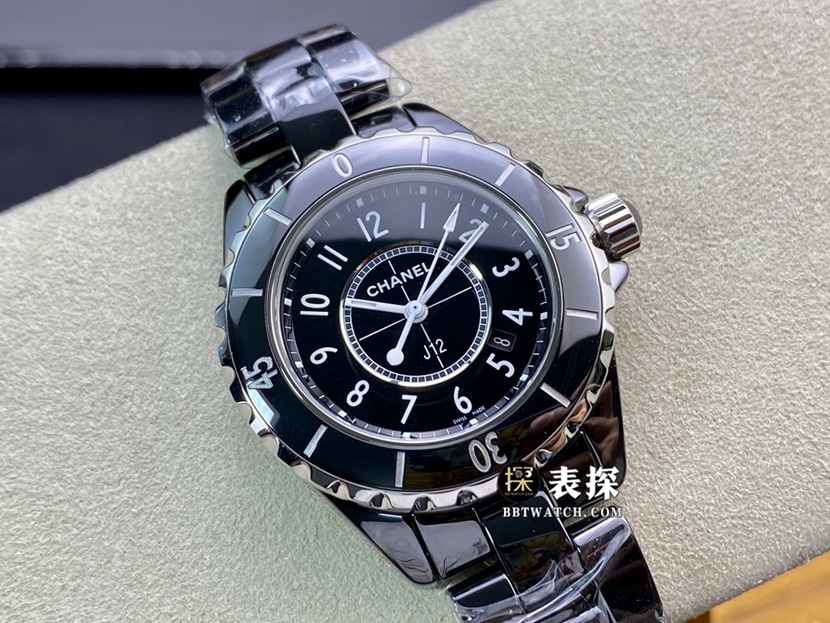 XF factory Chanel women's J12 H0682 super A super clone watches black dial steel strap 33mm quartz movement white ceramic charm