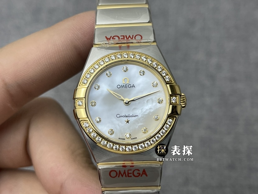 3S Factory Omega Constellation 28 mm 1: 1 Super Clone Cadran en nacre blanche Bracelet en acier or et diamants Modèle 131.25.28.60.55.002 avec mouvement à quartz 4061