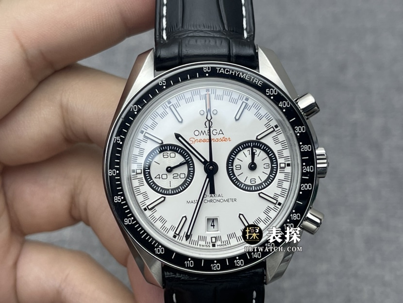OM Factory Omega Speedmaster Racing Cronógrafo Esfera Panda Blanca Réplica 1:1 con Movimiento 9900, Ref. 329.33.44.51.04.001