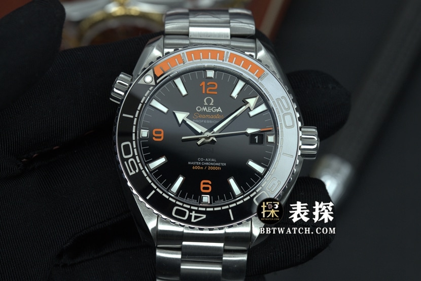 VS Omega Seamaster Planet Ocean 600 m Quarter Orange Super Clone Steel Band con movimiento de una sola pieza de producción propia