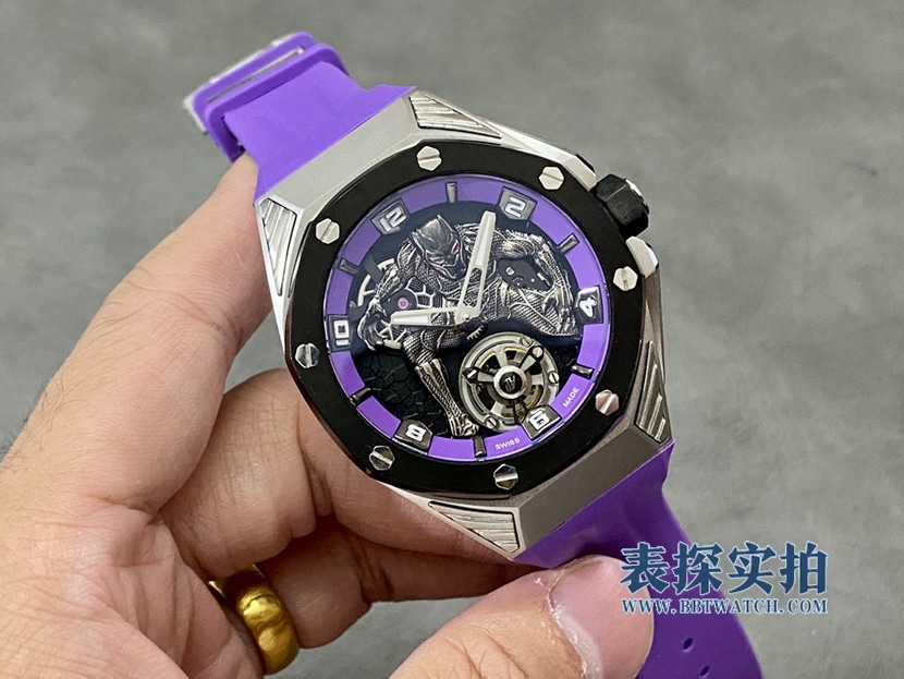 Audemars Piguet Royal Oak Concept 26620IO.OO.D077CA.01 D077CA Men's Black Panther Pattern Rubber Watch with Sandblasted Titanium and Floating Tourbillon