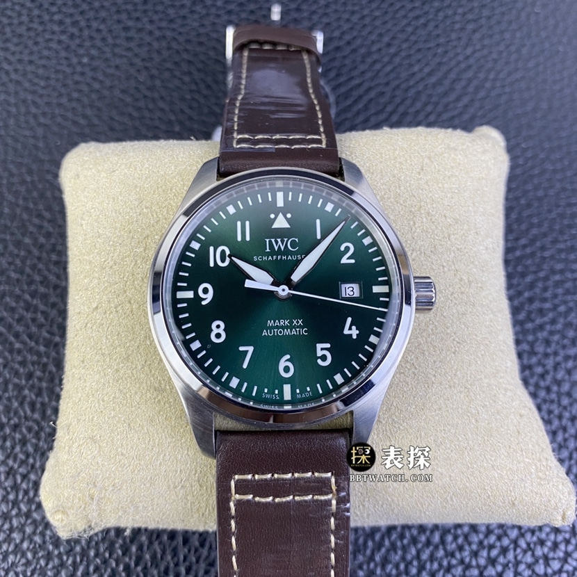 AOF Factory Original Factory Pilot Watch IW328205 with Teardrop Luminescent Scale, Green Strap IW328205