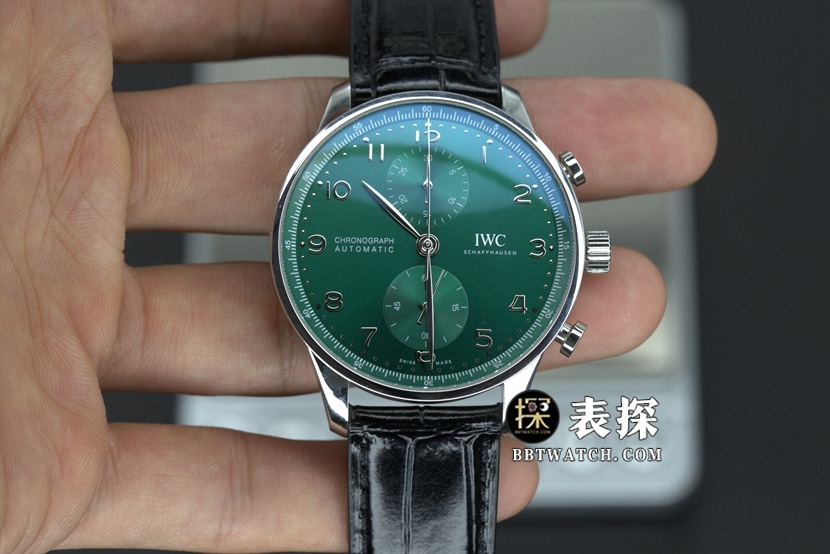 ZF IWC Portuguese Chronograph IW371615 Men's CollectWatch Green Dial Rounded Scale Silver Needle Belt Model
