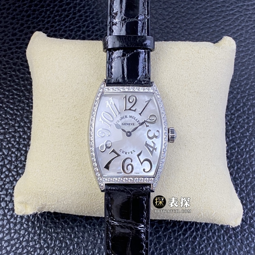 Frank Muller CINTREE CURVEX Réplique de montre 1:1 pour femme 1752 QZD avec plaque et ceinture en nacre blanche