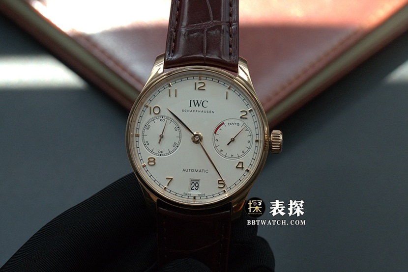 ZF Portuguese Universal 1:1 Replica Watches White Plate Belt Model IW500701