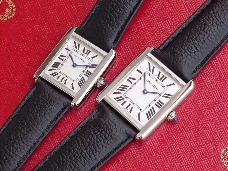 AF Factory Cartier Tank WSTA0030 Replika-Uhr der Spitzenklasse vs. Originaluhr: Vergleichsbericht zum ikonischen rechteckigen Gehäuse