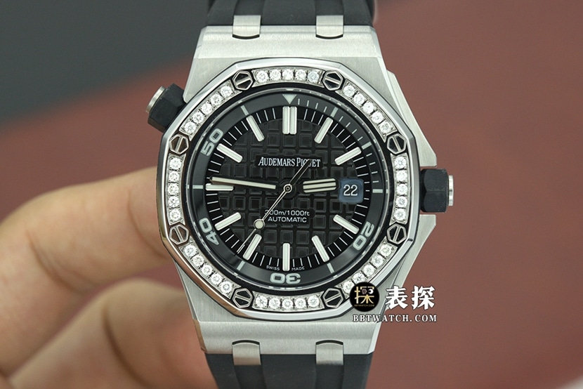 JF Factory AP Royal Oak Offshore 15703ST.OO.A002CA.01 Diamond-Set Black Dial Mega Tapisserie Replica Watch