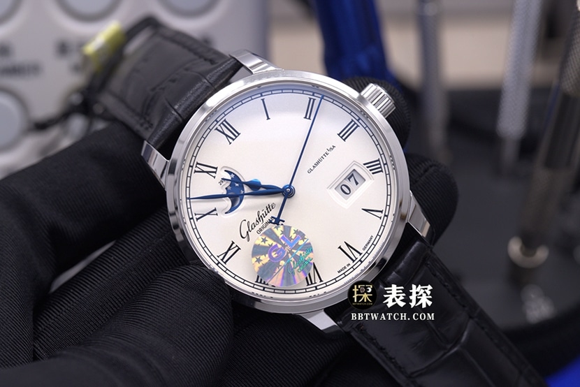 GL Factory Glashütte Original Senator 100-04-32-12-04 Top-Replikuhr: Weißes Zifferblatt, Mondphase, echte Aufnahmen