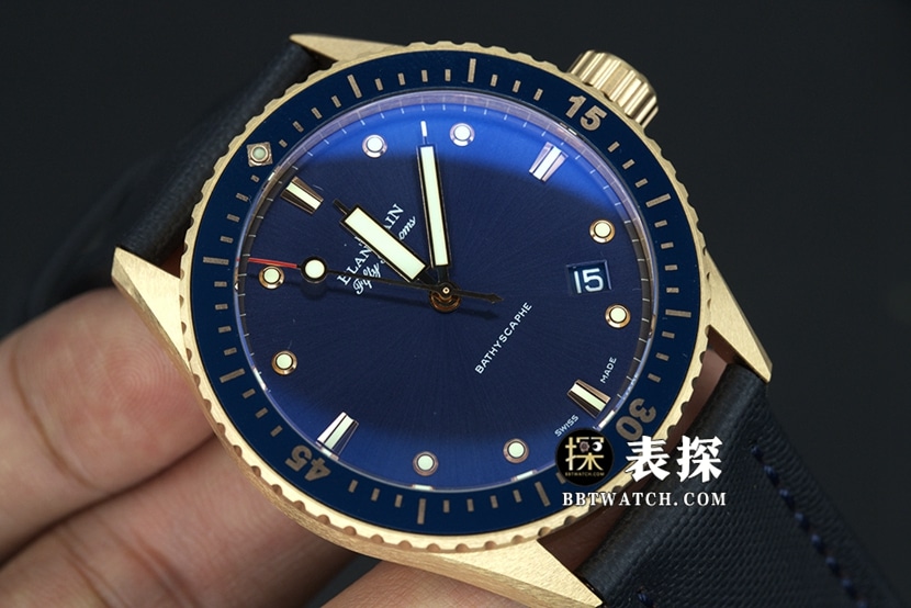 Herren 1:1 Premium Replica Blancpain Fifty Fathoms 5000-36S40-O52A Blue Plate Red Gold Belt Aktuelles Video
