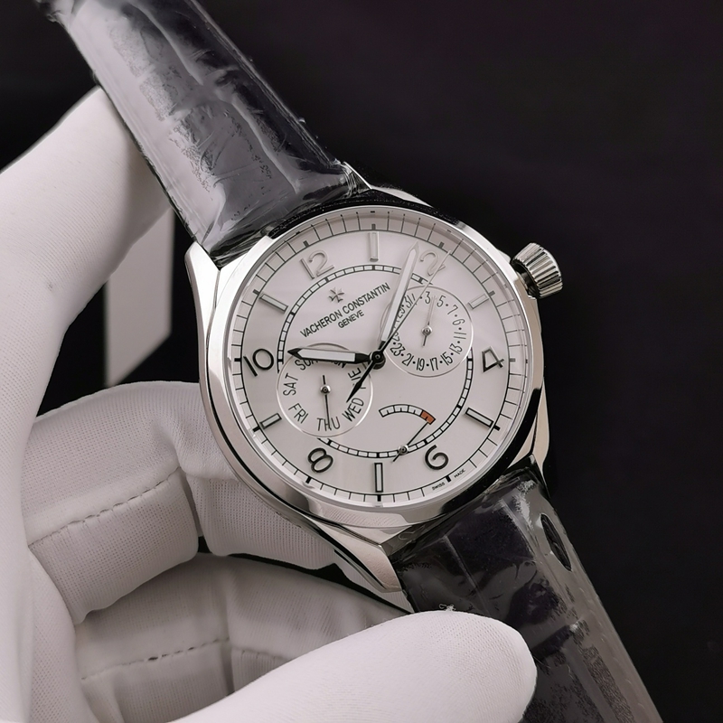 TW Factory Wulu Type Top-Tier 1:1 Replica Vacheron Constantin White Dial Automatic Strap Watch 4400E